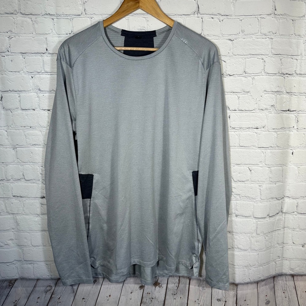 Lululemon Mens‎ Grey Black Long Sleeve Training Shirt Mesh Performance Top